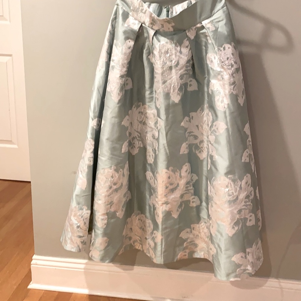 Taffeta formal skit turquoise